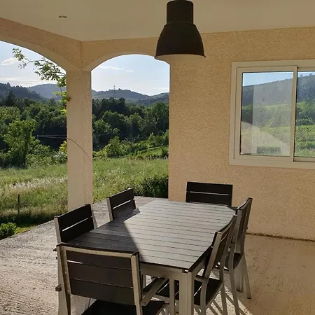 Le De Berignac Holiday home *