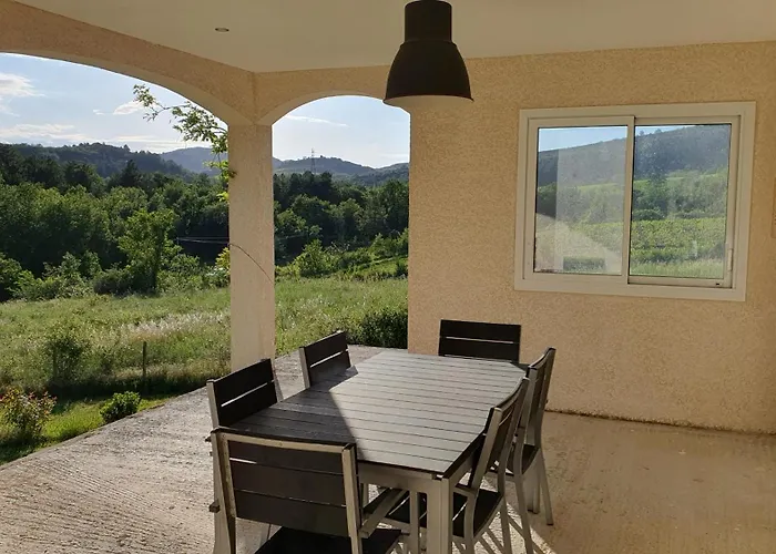 Le De Berignac Tatil Evi *