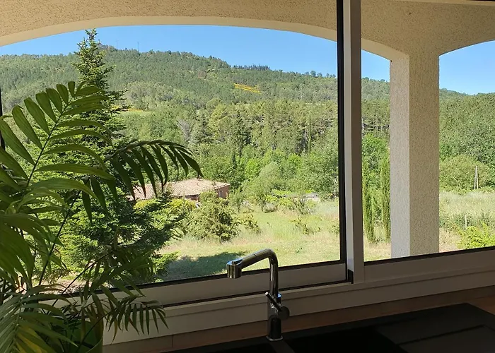 Le De Berignac Tatil Evi