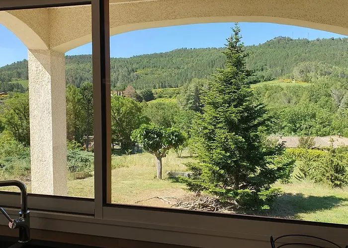 Le De Berignac Nyaraló